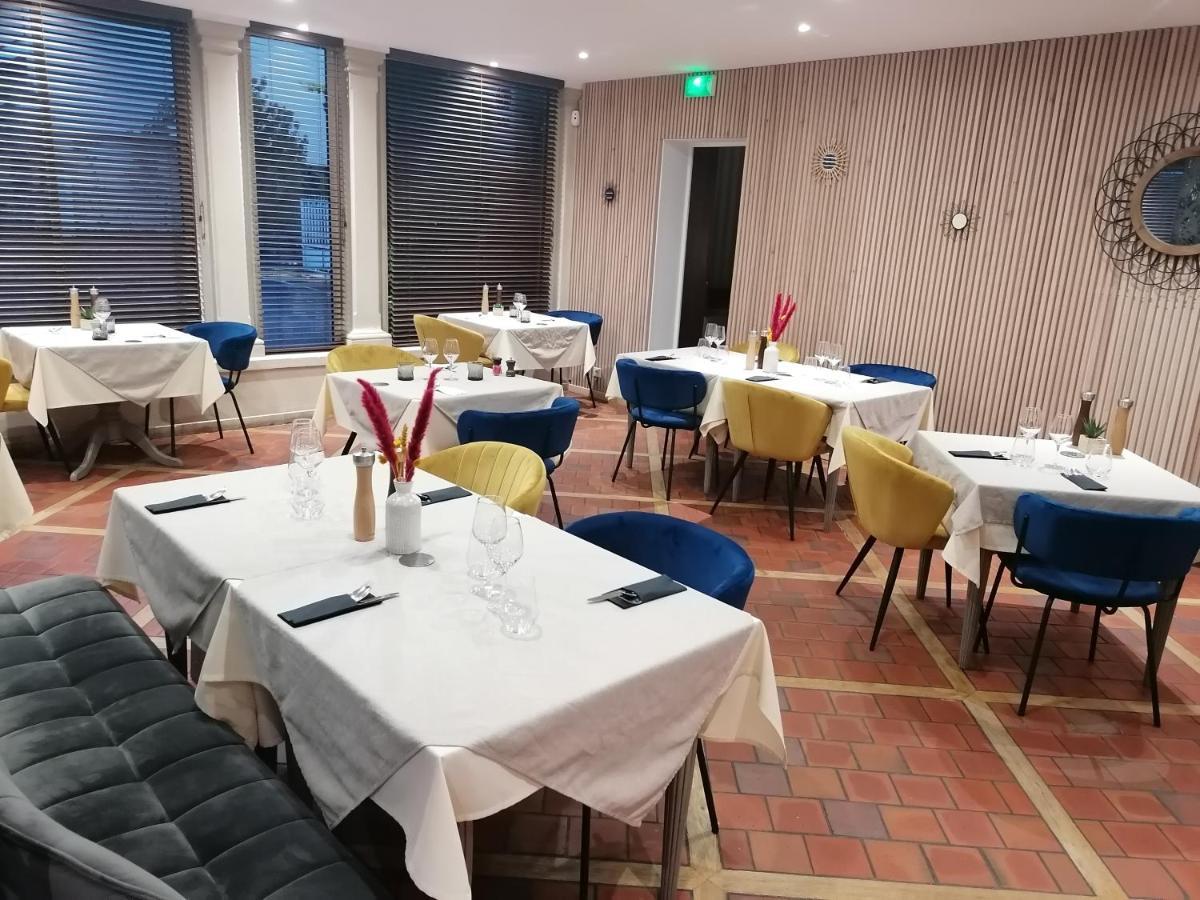 Logis Hotel & Restaurant Le Soleil D'Or Montigny-la-Resle Zewnętrze zdjęcie
